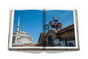 JAMESBOND_SPREAD_4.webp