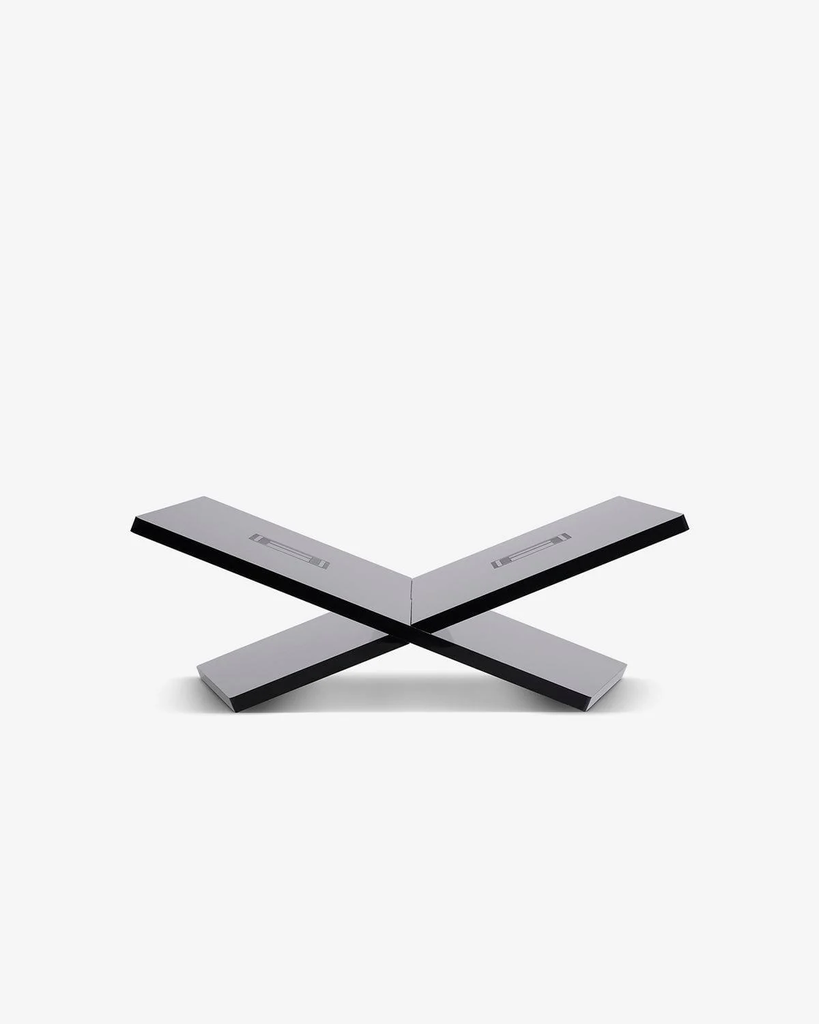 a-bookstand-black-assouline-2.jpg.webp