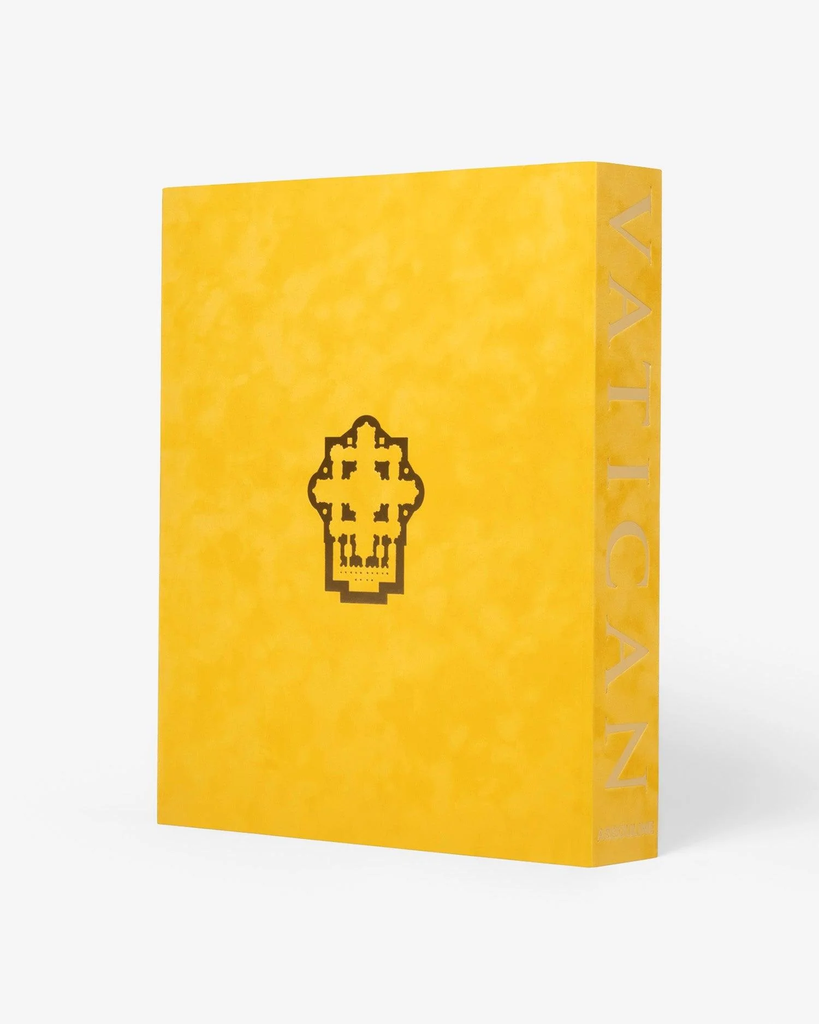 vatican-a-private-visit-to-a-secret-world-assouline-2.jpg.webp